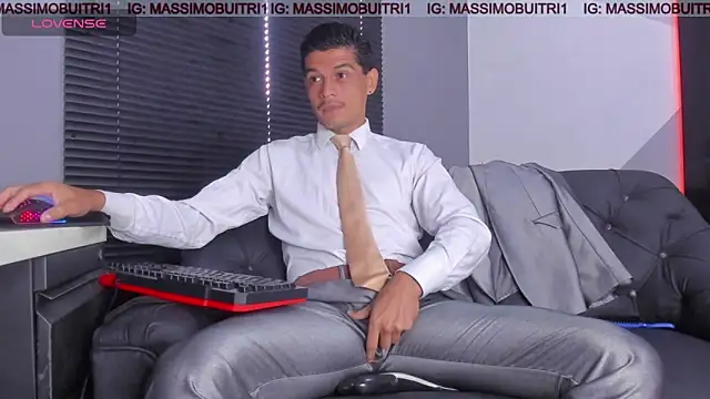 Snapshot of massimo_g chatting on 20, 4, 2026 massimo g online show from 20, 4, 2026