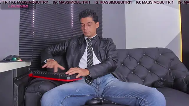 Snapshot of massimo_g chatting on 13, 5, 2026 massimo g online show from 13, 5, 2026