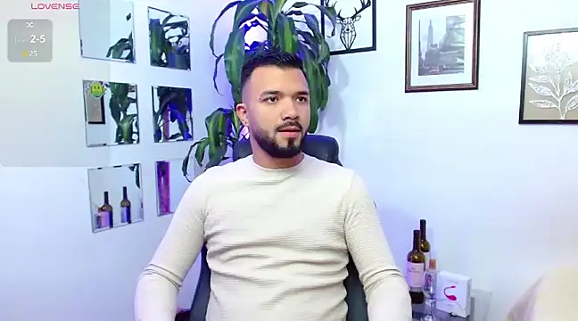 mathew vidal1 online show from 11, 3, 2025