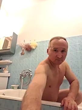 Snapshot of BlondeMisi chatting on 3, 4, 2026 BlondeMisi online show from 3, 4, 2026