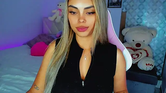 Snapshot of Gabby_prieto chatting on 29, 1, 2025 Gabby prieto online show from 29, 1, 2025