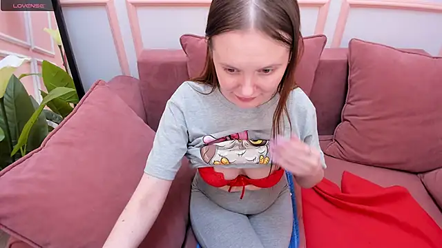 JannaVerdi  online show from 3, 2, 2025