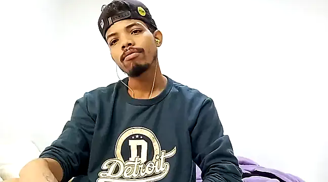 Snapshot of danidiazto2023 chatting on 16, 3, 2025 danidiazto2023 online show from 16, 3, 2025