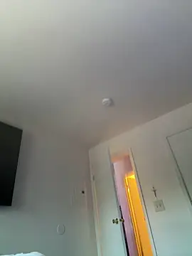 DominiqueX0 online show from 16, 1, 2025