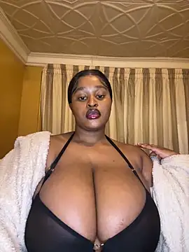 Snapshot of KnockoutBestie chatting on 30, 4, 2026 KnockoutBestie online show from 30, 4, 2026