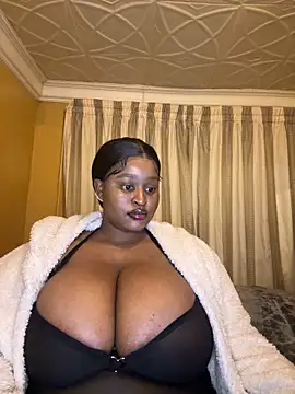 Snapshot of KnockoutBestie chatting on 30, 4, 2026 KnockoutBestie online show from 30, 4, 2026