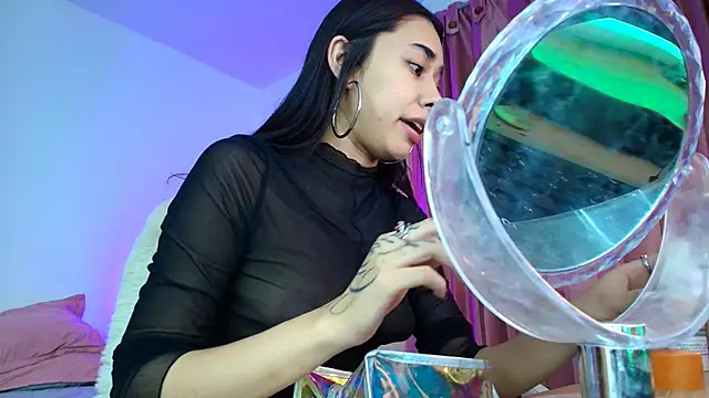 AmyOlimpo online show from 11, 6, 2026