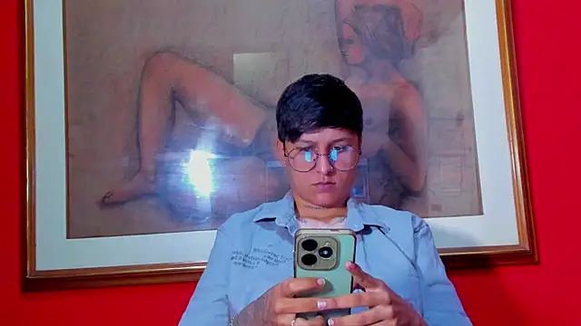 Snapshot of Tamarahryan chatting on 6, 5, 2026 Tamarahryan online show from 6, 5, 2026