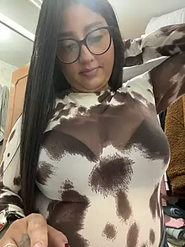 croftsmila online show from 12, 2, 2026