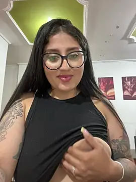 Snapshot of croftsmila chatting on 10, 6, 2026 croftsmila online show from 10, 6, 2026
