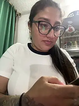 Snapshot of croftsmila chatting on 20, 7, 2026 croftsmila online show from 20, 7, 2026