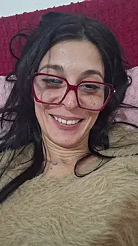 Snapshot of patatinahot87 chatting on 2, 3, 2026 patatinahot87 online show from 2, 3, 2026