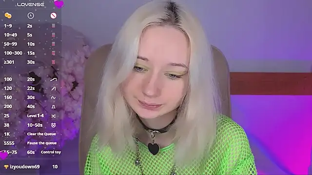 Katia Kim online show from 14, 12, 2025