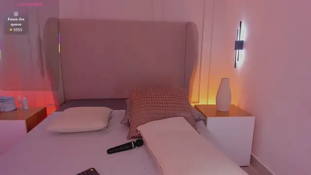 luisah  online show from 28, 10, 2025