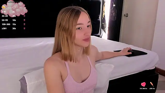 WhiteSun 01 online show from 21, 10, 2025