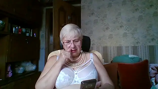 Snapshot of SweetCherry27 chatting on 14, 7, 2026 SweetCherry27 online show from 14, 7, 2026