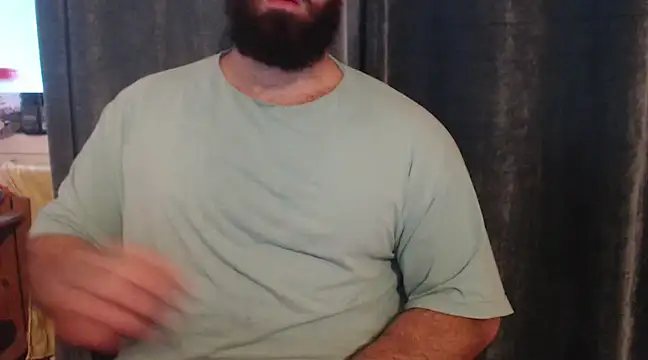 hugemachohandsome online show from 19, 12, 2024