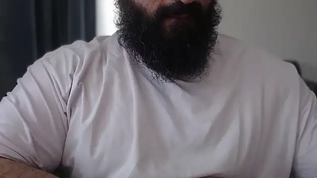 hugemachohandsome online show from 24, 5, 2026