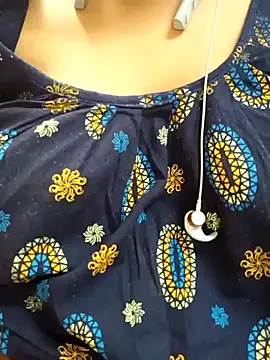 Sophiaboudi online show from 17, 2, 2025