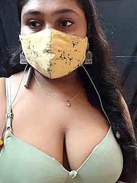 Sophiaboudi online show from 5, 10, 2025