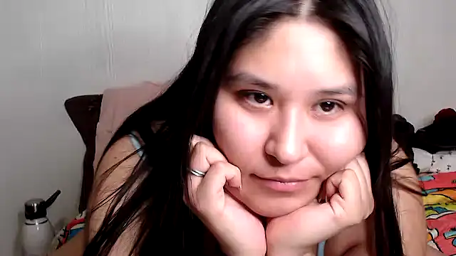 Cupcakecutie449 online show from 5, 3, 2025