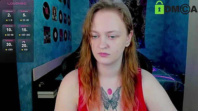 Snapshot of madness_lia chatting on 17, 12, 2024 madness lia online show from 17, 12, 2024