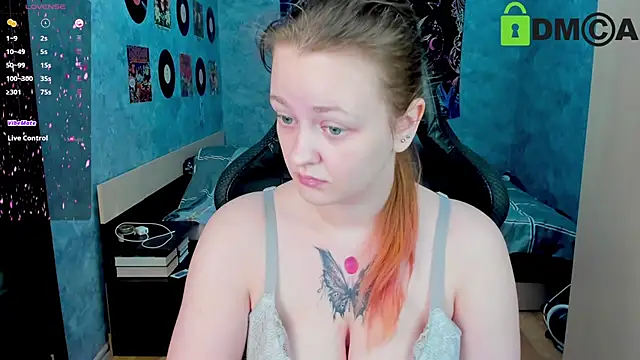 Snapshot of madness_lia chatting on 26, 12, 2024 madness lia online show from 26, 12, 2024