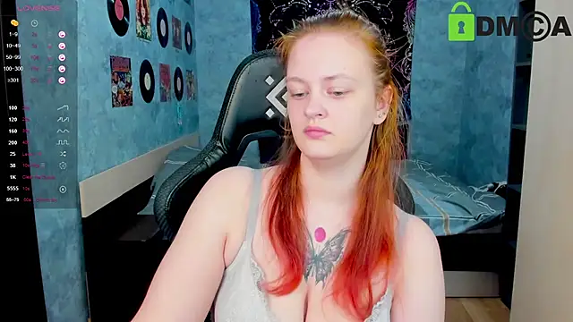 Snapshot of madness_lia chatting on 10, 3, 2025 madness lia online show from 10, 3, 2025