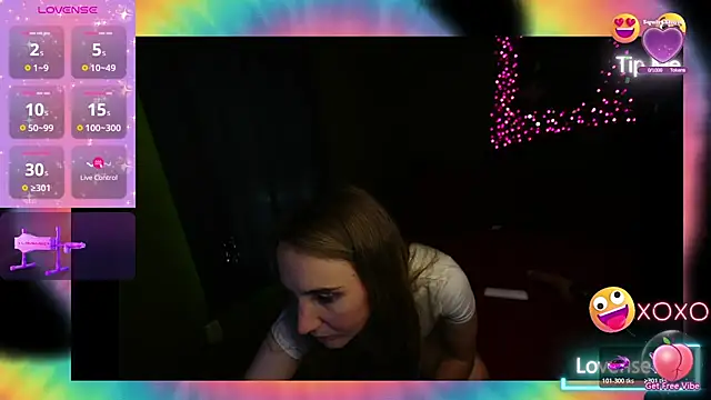 Sexxybitch28 online show from 4, 6, 2026
