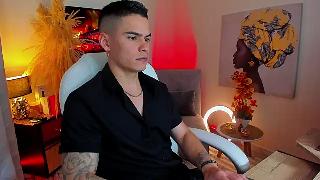 Matias Murrier online show from 21, 2, 2025