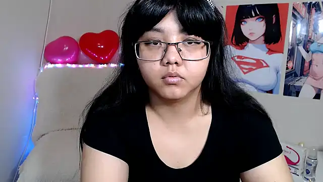 Snapshot of Moertomlly chatting on 18, 2, 2025 Moertomlly online show from 18, 2, 2025