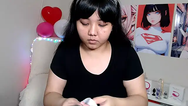 Snapshot of Moertomlly chatting on 15, 3, 2025 Moertomlly online show from 15, 3, 2025