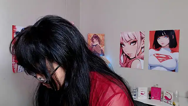 Snapshot of Moertomlly chatting on 10, 9, 2025 Moertomlly online show from 10, 9, 2025