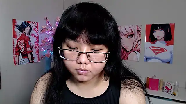 Snapshot of Moertomlly chatting on 15, 9, 2025 Moertomlly online show from 15, 9, 2025