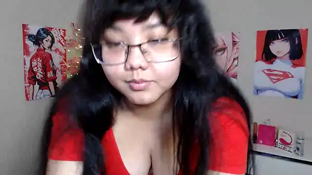 Snapshot of Moertomlly chatting on 17, 10, 2025 Moertomlly online show from 17, 10, 2025