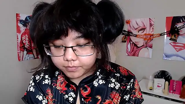 Snapshot of Moertomlly chatting on 31, 10, 2025 Moertomlly online show from 31, 10, 2025