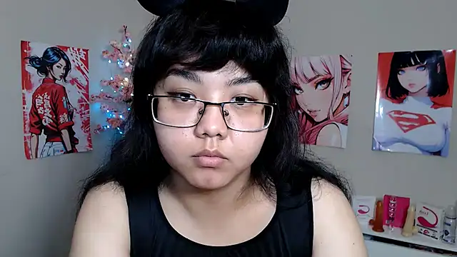 Snapshot of Moertomlly chatting on 3, 11, 2025 Moertomlly online show from 3, 11, 2025