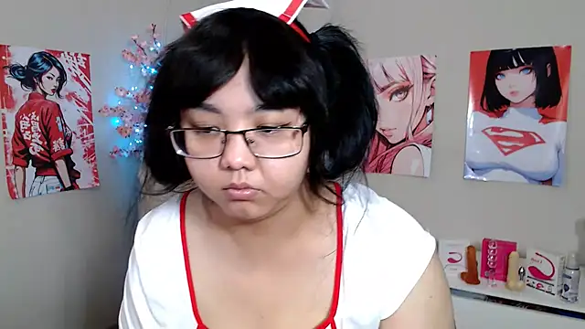 Snapshot of Moertomlly chatting on 11, 11, 2025 Moertomlly online show from 11, 11, 2025