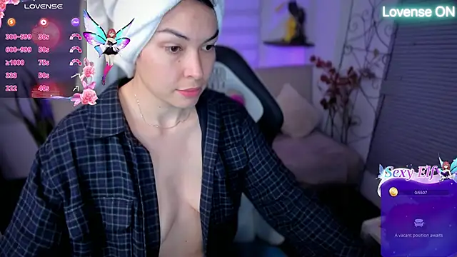Snapshot of Lunlunera chatting on 9, 6, 2026 Lunlunera online show from 9, 6, 2026