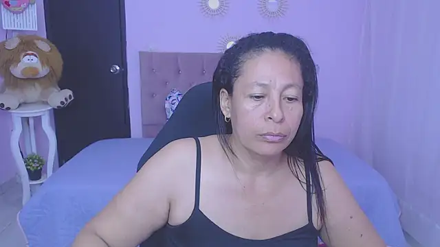 mature martina online show from 15, 2, 2026