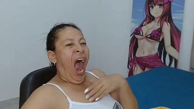 mature martina online show from 15, 3, 2026