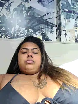 Snapshot of biancabombombbw chatting on 18, 2, 2025 biancabombombbw online show from 18, 2, 2025
