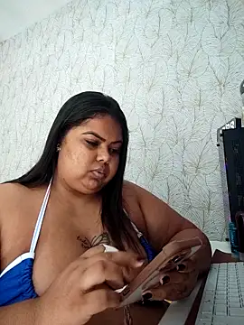 Snapshot of biancabombombbw chatting on 12, 4, 2026 biancabombombbw online show from 12, 4, 2026