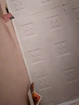 pretty-donna online show from 11, 11, 2025