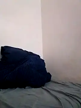 pretty-donna online show from 16, 11, 2025