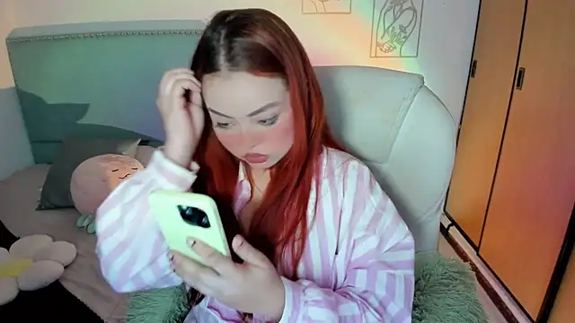 damn that booty online show from 12, 11, 2025