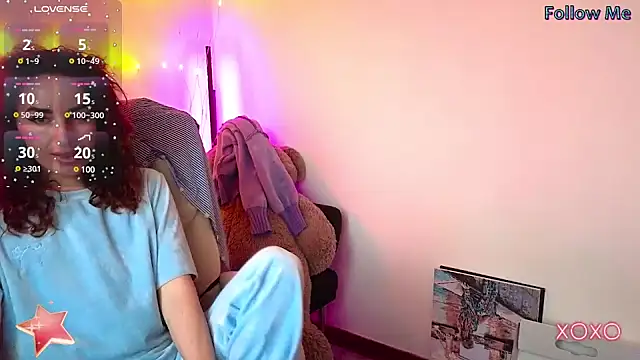 xx adrihanna xx online show from 24, 1, 2025