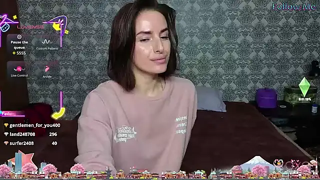 xx adrihanna xx online show from 8, 10, 2025