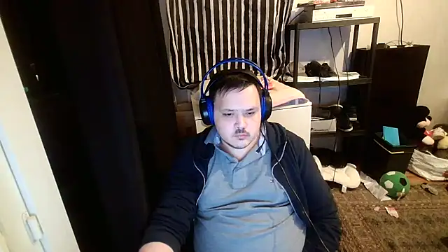 Bebemickey75 online show from 14, 2, 2025