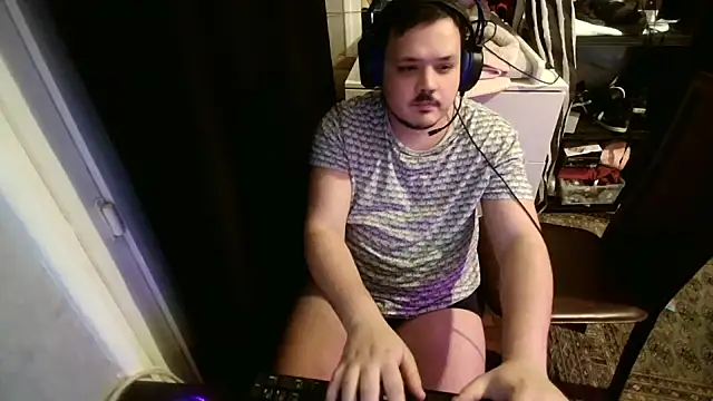 Bebemickey75 online show from 23, 2, 2025